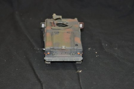 Model, HMMWV